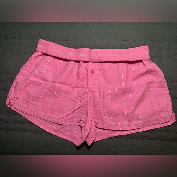 Victoria’s Secret PINK Flannel Boxy Pajama Shorts - Picture 5 of 5